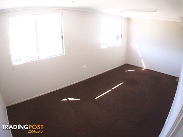 Unit 2/31 Park Street ROCKHAMPTON CITY QLD 4700