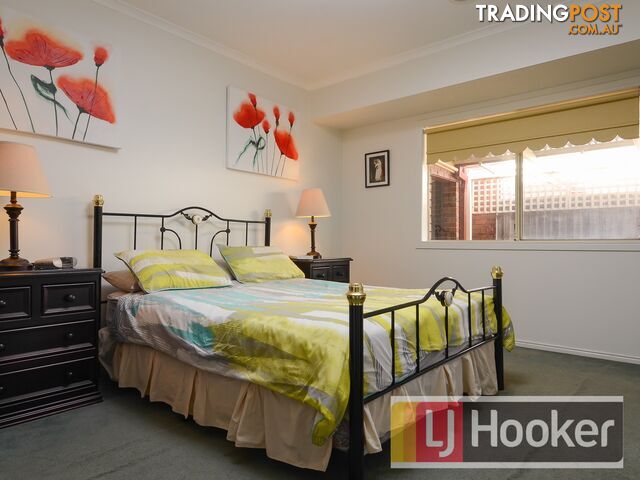 11 Cadell Place BERWICK VIC 3806