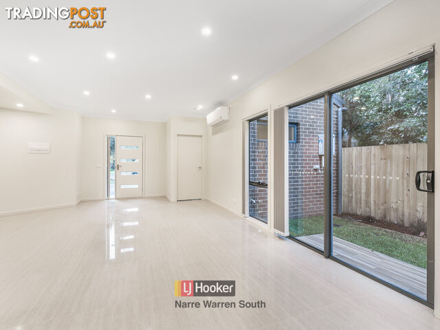 4/5 Dortad Court HAMPTON PARK VIC 3976