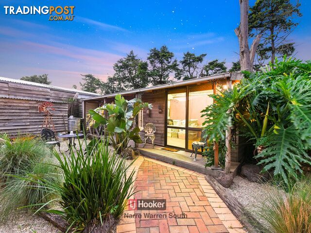 5 Loganberry Close CRANBOURNE NORTH VIC 3977