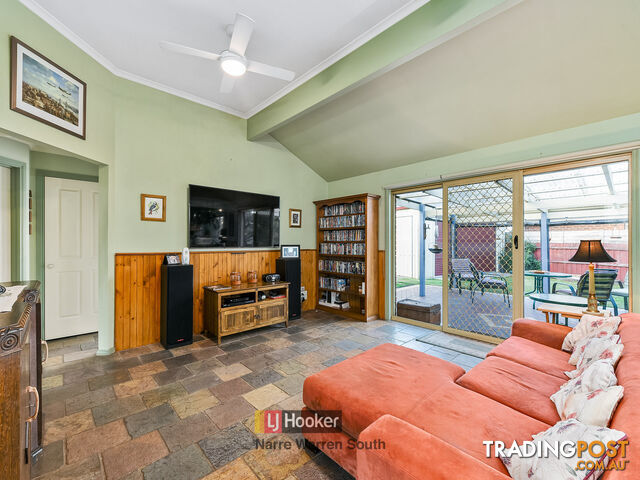 5 Loganberry Close CRANBOURNE NORTH VIC 3977