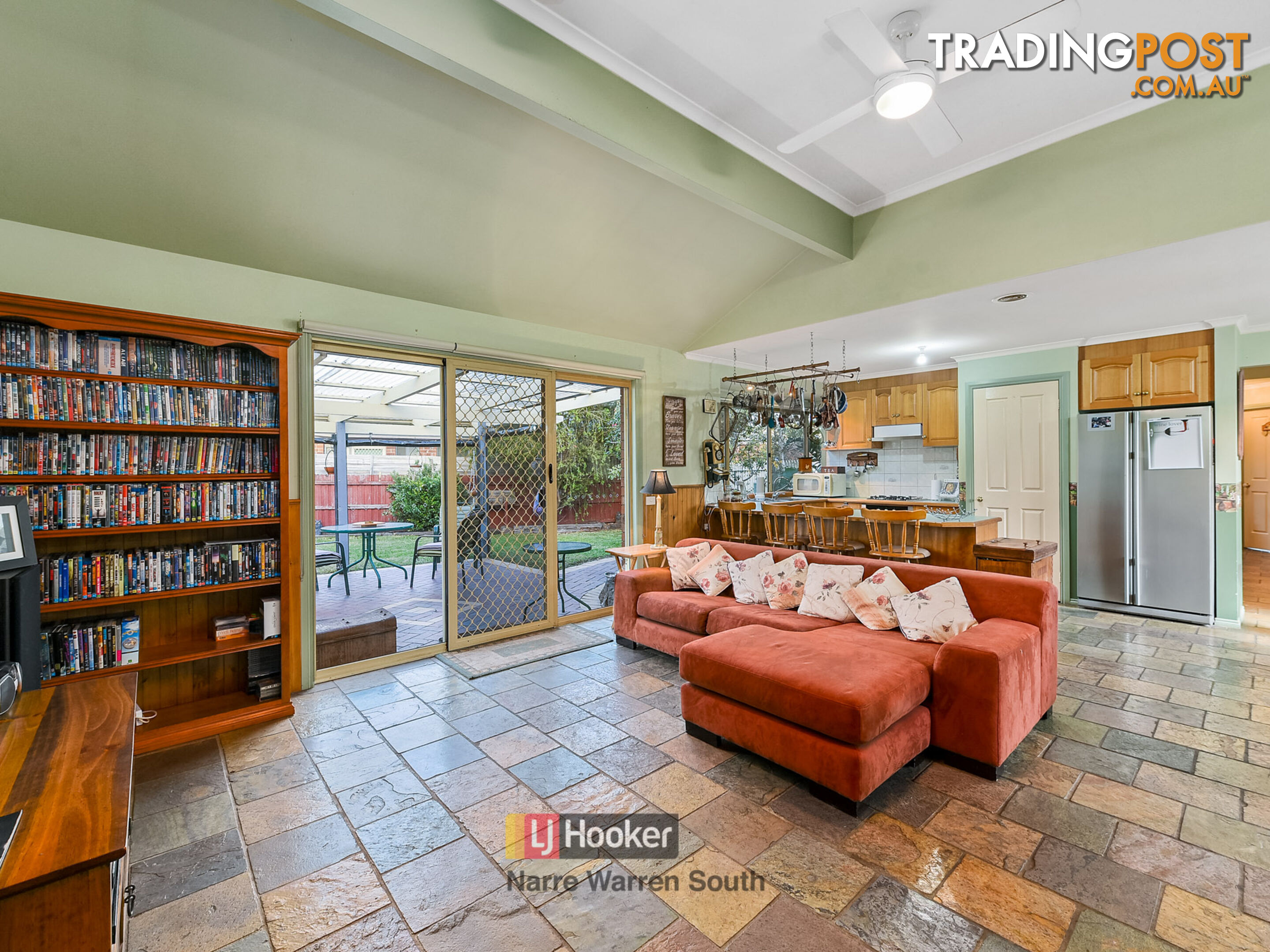 5 Loganberry Close CRANBOURNE NORTH VIC 3977