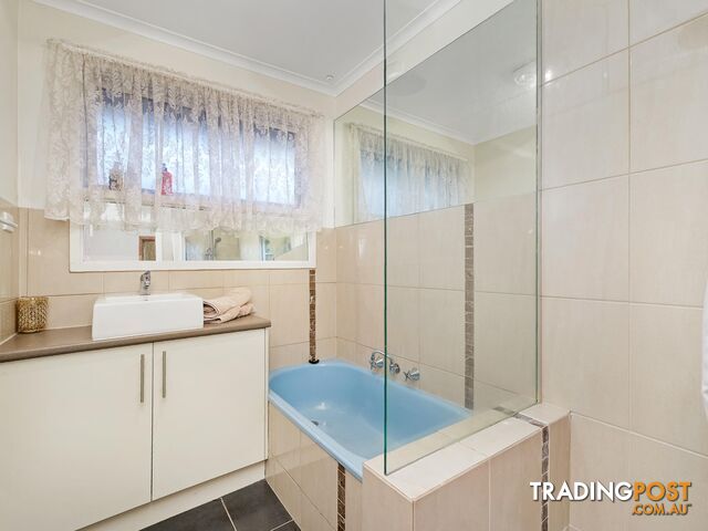 5 Mary Street HAMPTON PARK VIC 3976