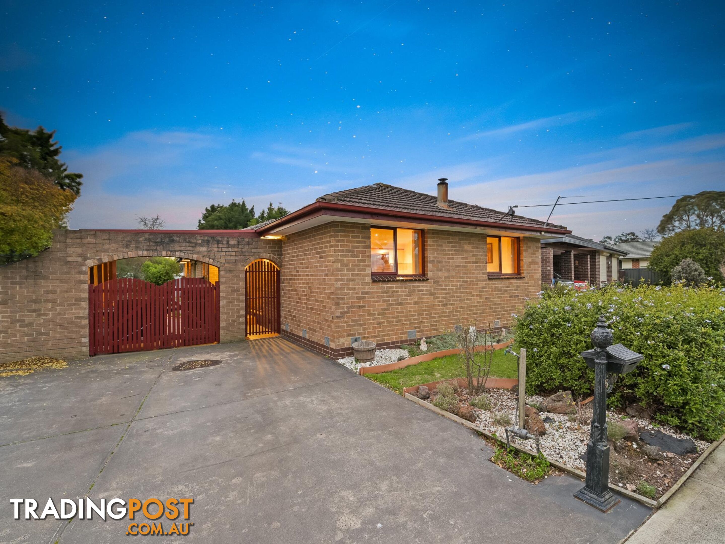 5 Mary Street HAMPTON PARK VIC 3976