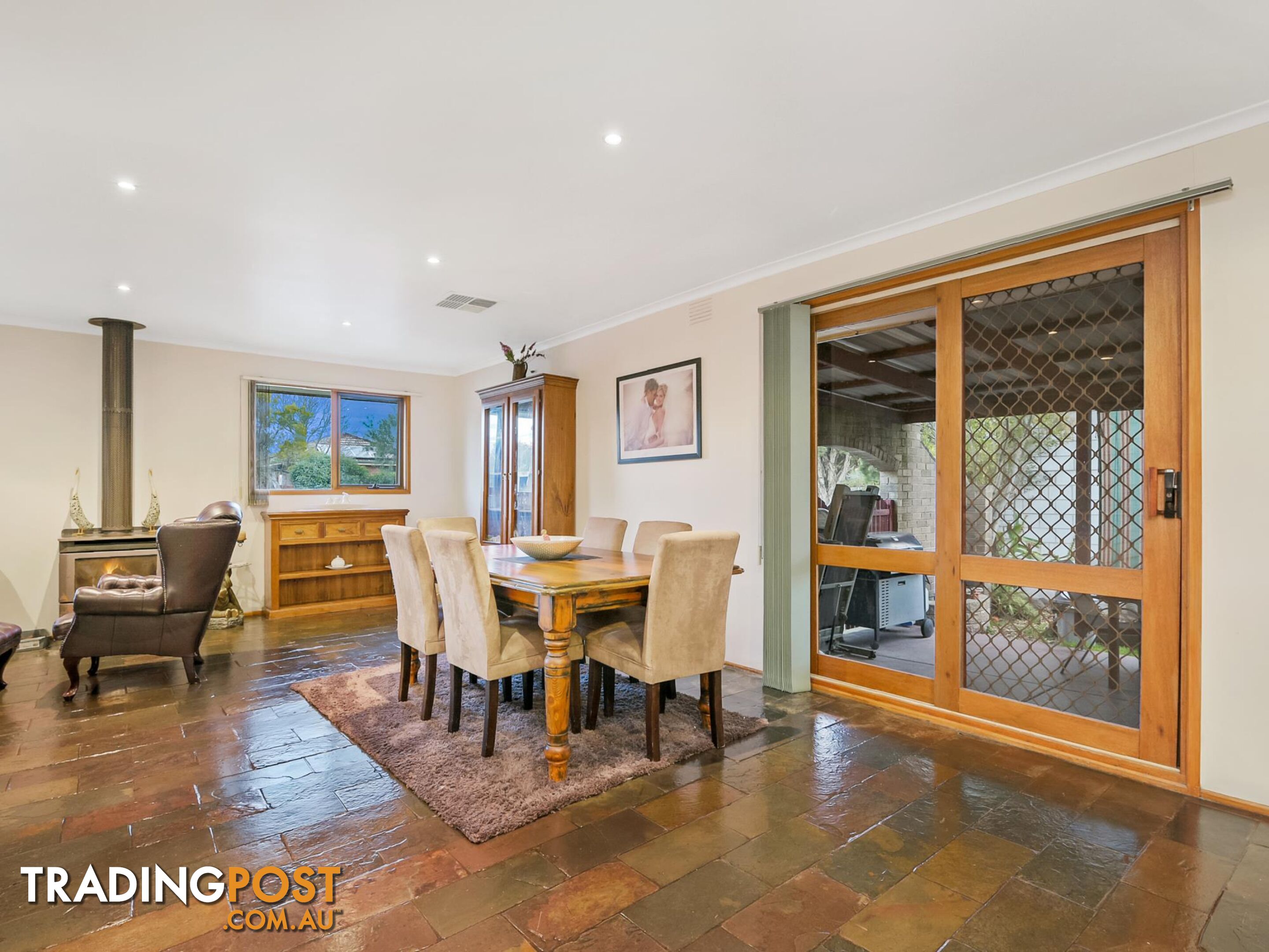 5 Mary Street HAMPTON PARK VIC 3976