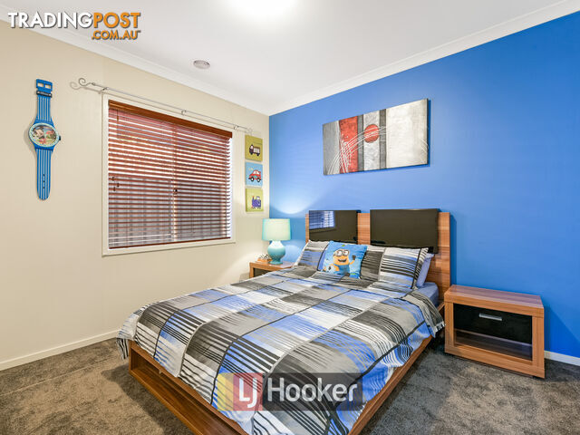 18 Merrowland Avenue CRANBOURNE NORTH VIC 3977