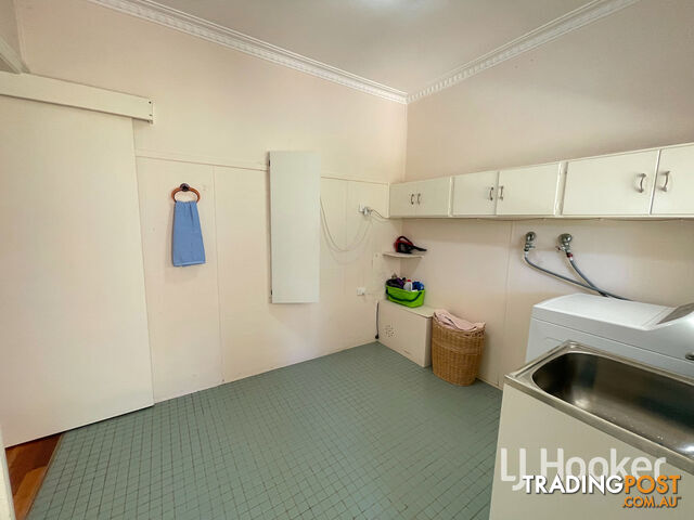 25-27 Gordon Street INVERELL NSW 2360