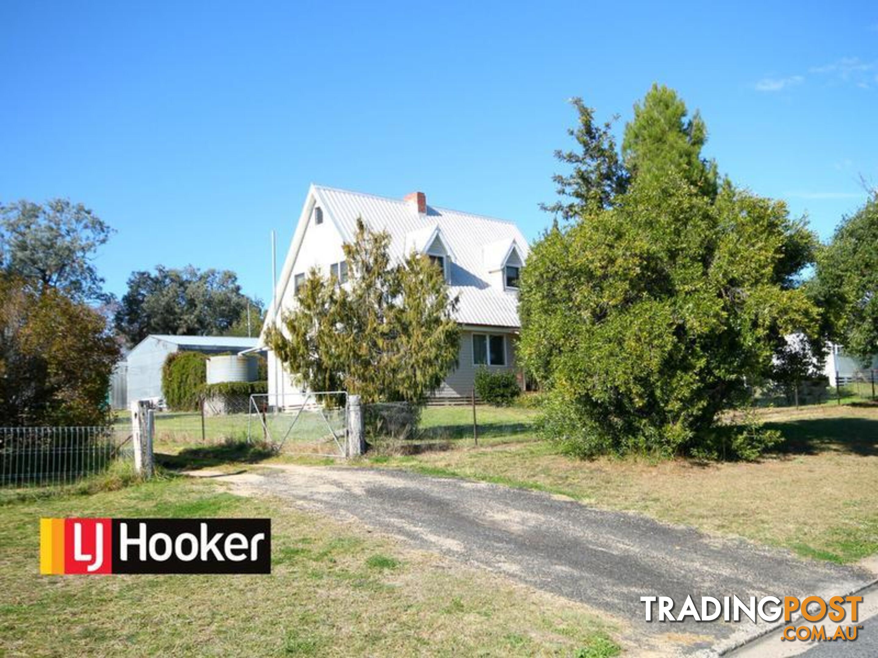 10 Bukkulla Street ASHFORD NSW 2361