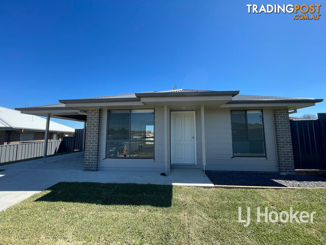 6B Parkland Close INVERELL NSW 2360