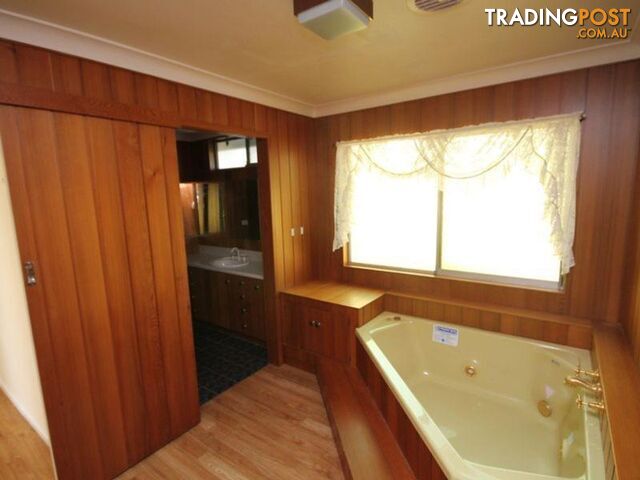 121 Henderson Street INVERELL NSW 2360