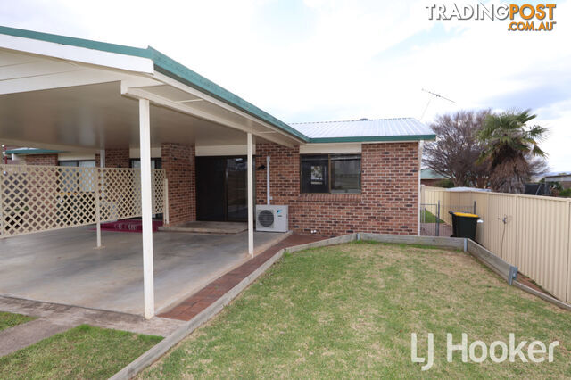 2/135 Warialda Road INVERELL NSW 2360