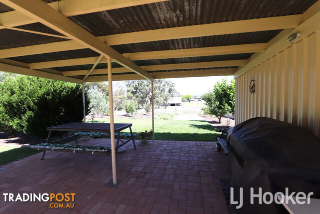 2/30 Queens Terrace INVERELL NSW 2360