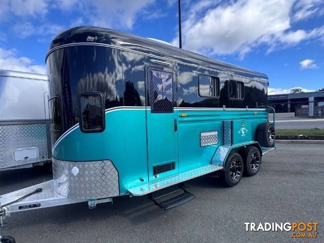 2HAL SUPREME CAMPER - photo 1 of 29