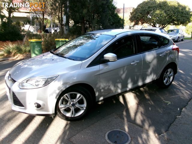 2013 FORD FOCUS TREND LW MKII LW 