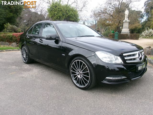 2012 MERCEDES-BENZ C-CLASS C200 BLUEEFFICIENCY W204 MY13 SEDAN