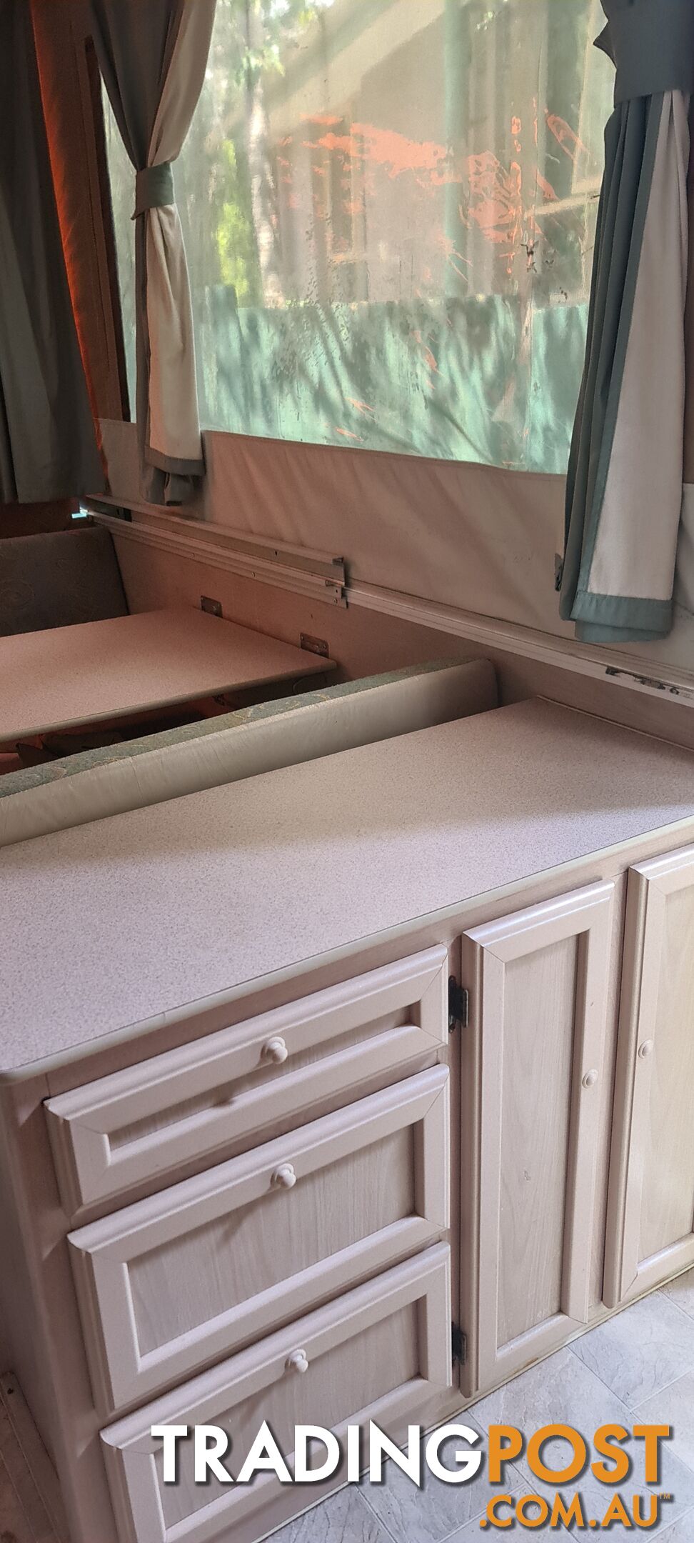 2000 Jayco Swan