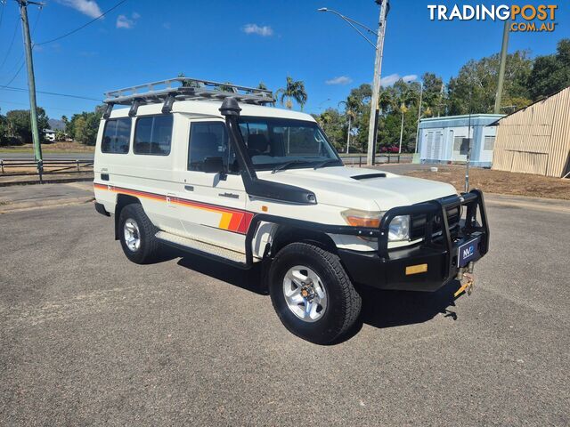 2011 TOYOTA LANDCRUISER WORKMATE TROOPCARRIER VDJ78R WAGON