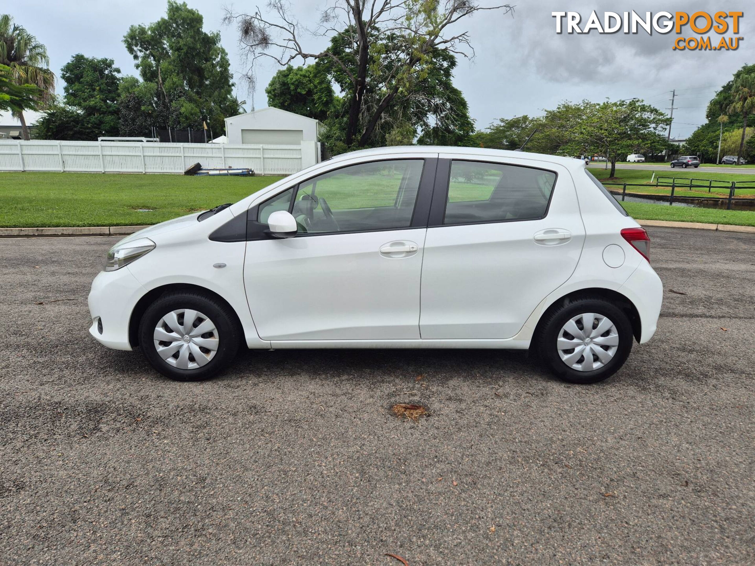 2012 TOYOTA YARIS YR NCP130R HATCHBACK