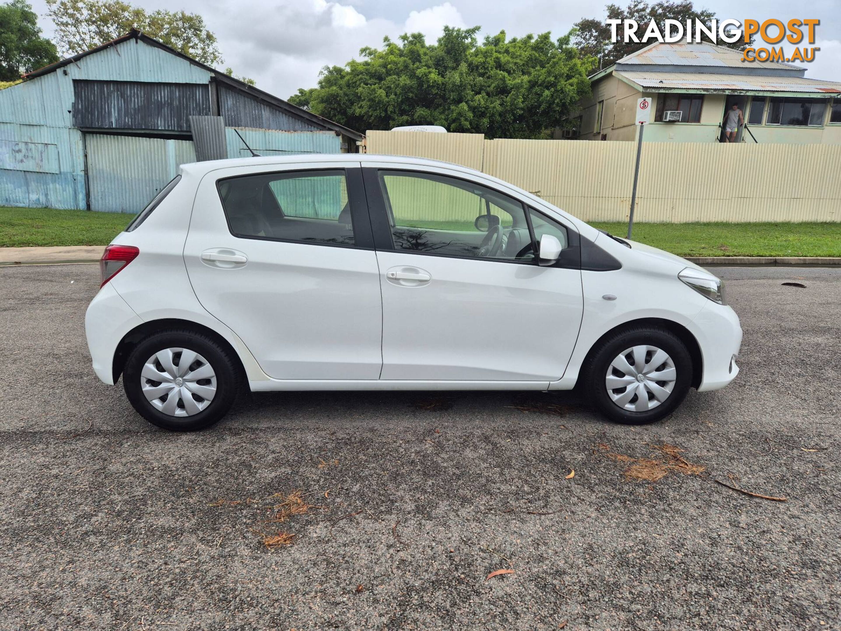 2012 TOYOTA YARIS YR NCP130R HATCHBACK