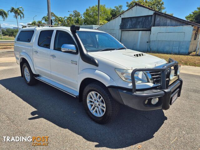 2013 TOYOTA HILUX SR5 KUN26R DUAL CAB