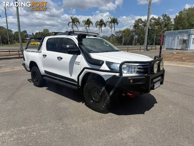 2017 TOYOTA HILUX SR GUN126R DUAL CAB