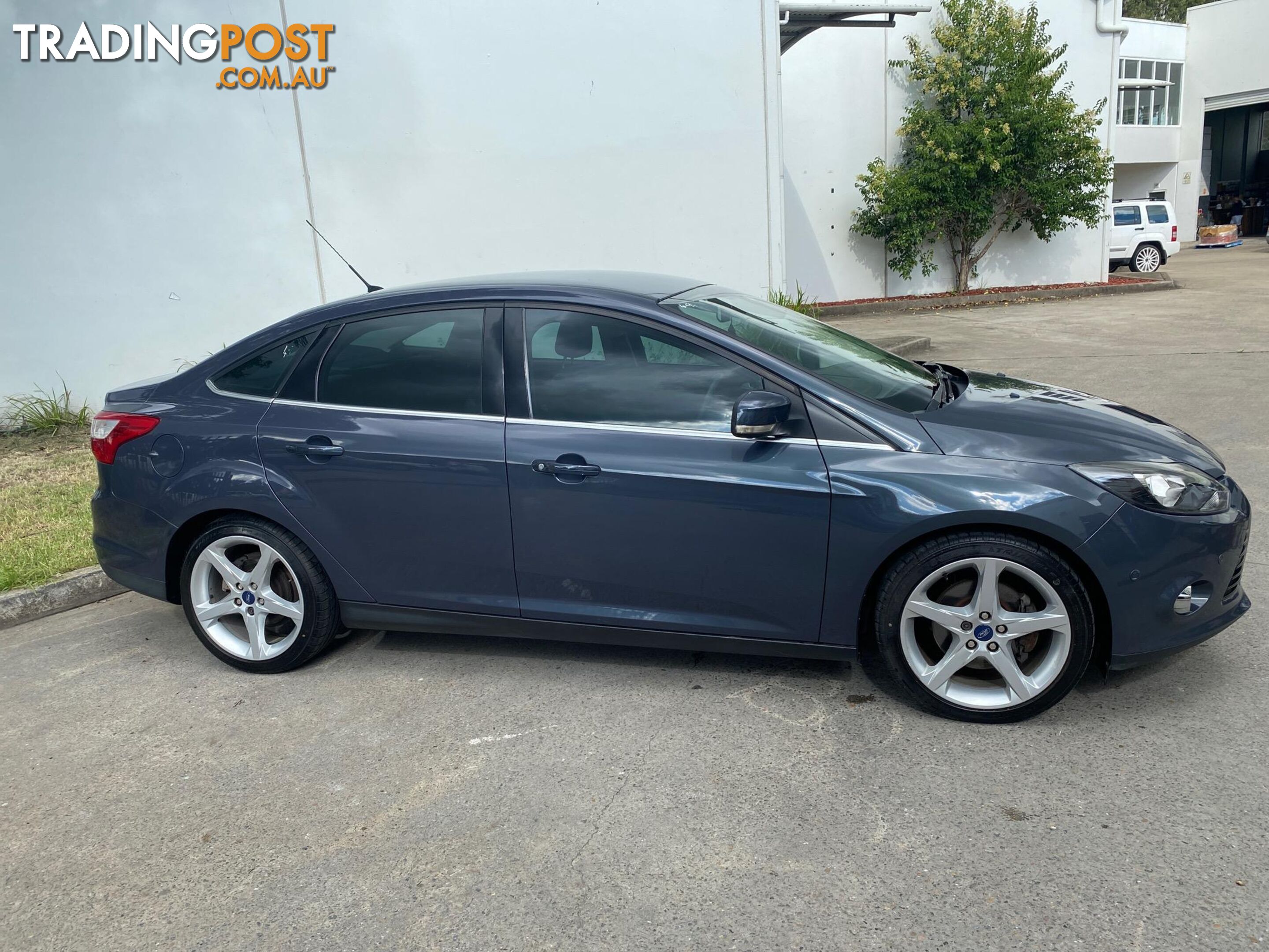 2011 Ford Focus LW Titanium Sedan 4dr PwrShift 6sp, 2.0DT (Nov ) [May]  Sedan