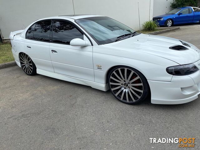 2002 Holden Commodore VX II SS Sedan 4dr Man 6sp 5.7i  Sedan