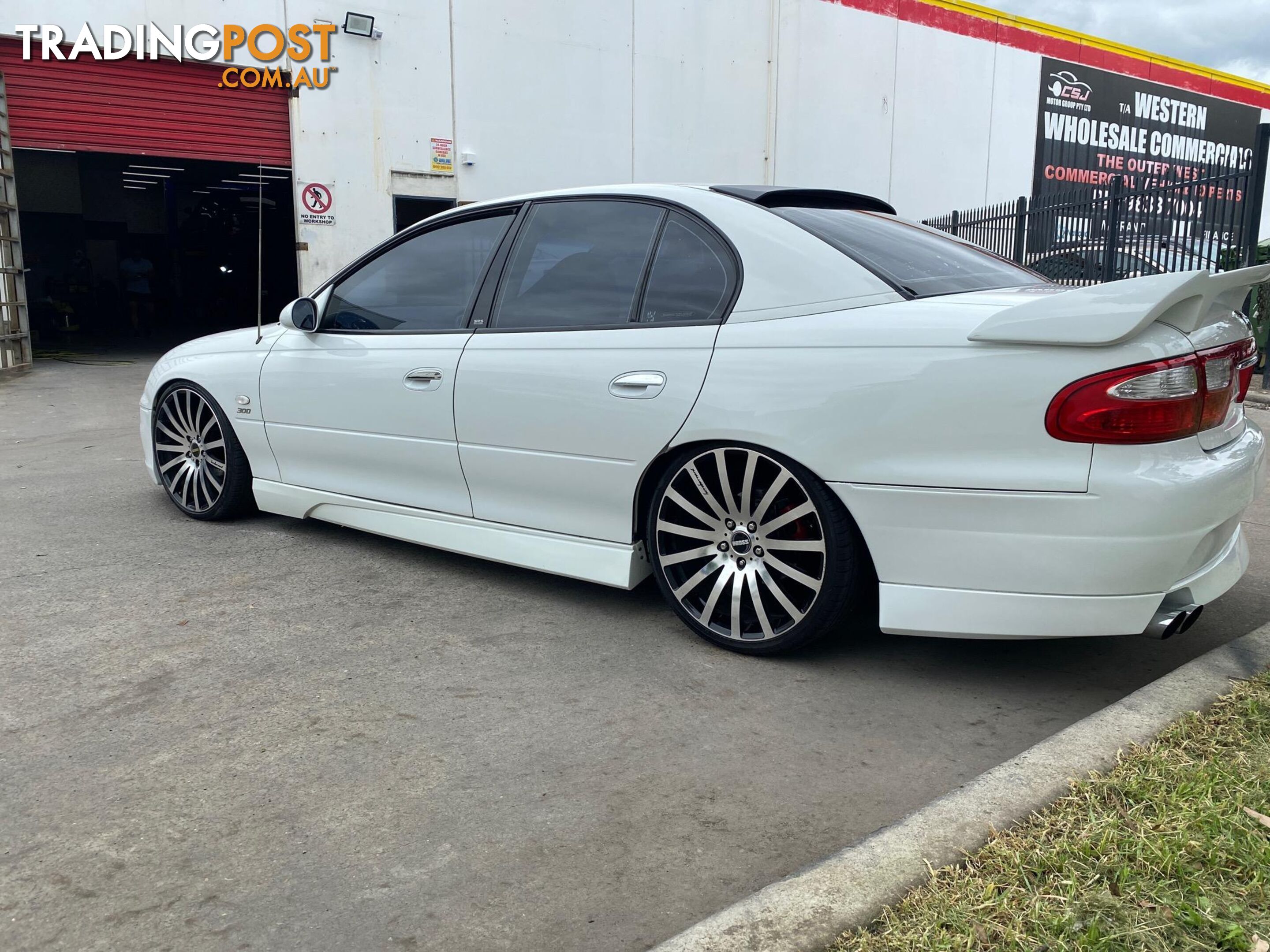 2002 Holden Commodore VX II SS Sedan 4dr Man 6sp 5.7i  Sedan