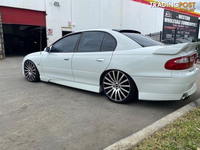 2002 Holden Commodore VX II SS Sedan 4dr Man 6sp 5.7i  Sedan