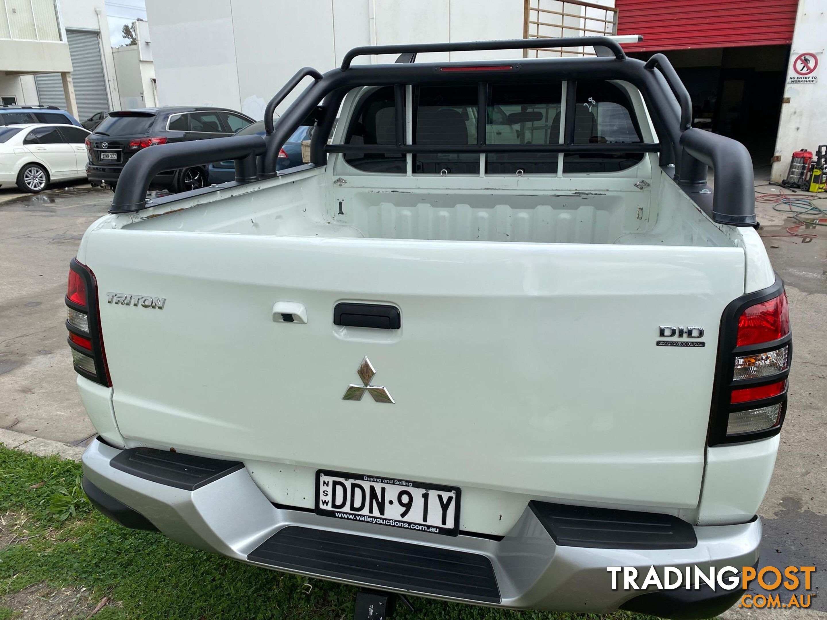 2016 Mitsubishi Triton MQ MY16 GLX Utility Double Cab 4dr Man 6sp 4x4 970kg 2.4DT  Utility