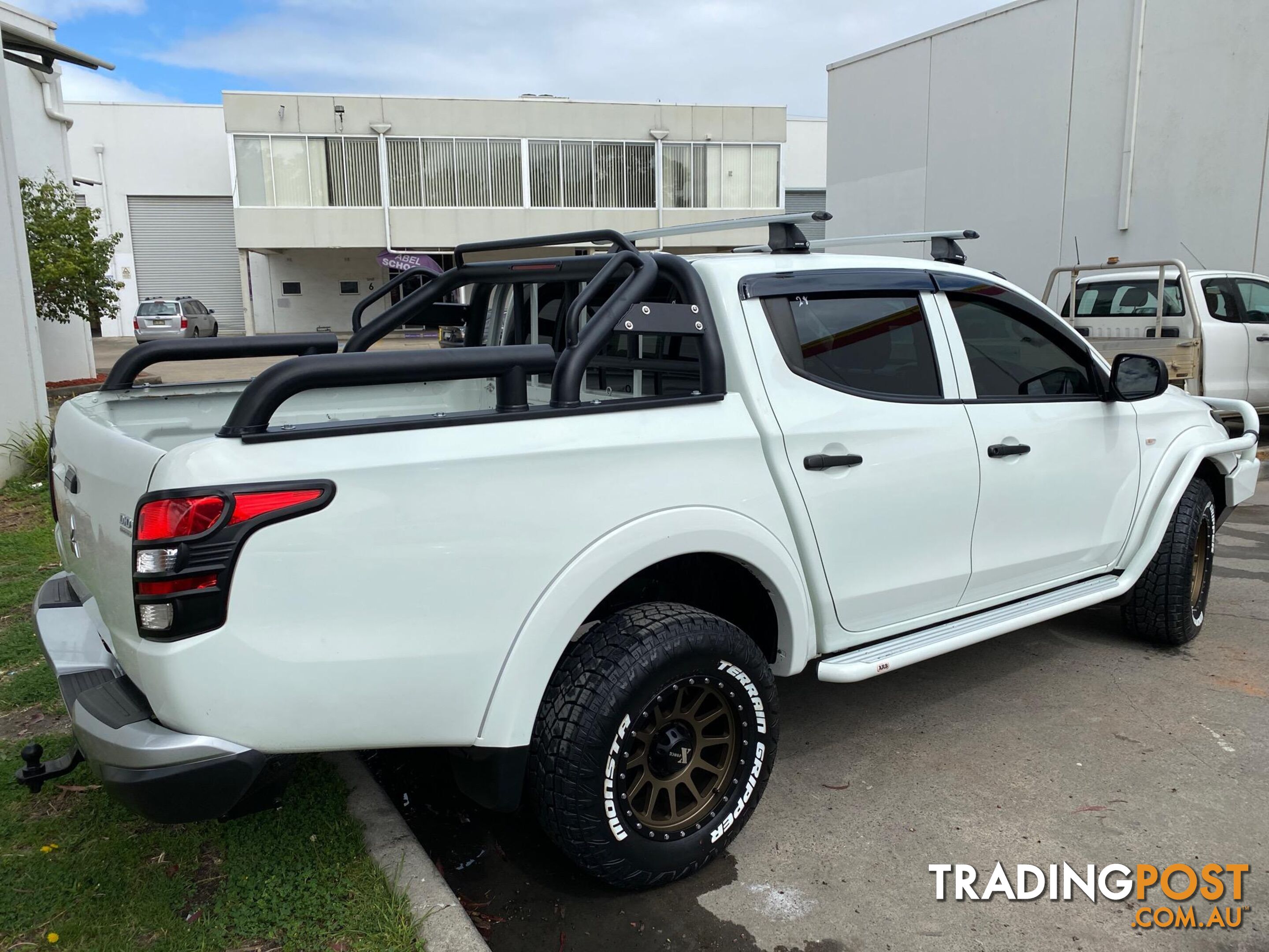 2016 Mitsubishi Triton MQ MY16 GLX Utility Double Cab 4dr Man 6sp 4x4 970kg 2.4DT  Utility