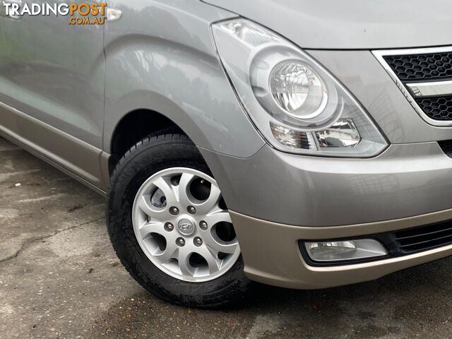 2014 Hyundai iMax TQ-W MY13 Wagon 8st 5dr Auto 4sp 802kg 2.4i  Wagon - photo 2 of 16