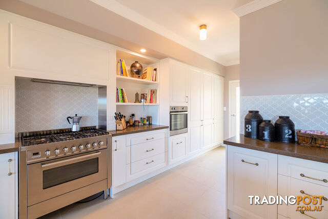 222 Roberts Road Mudgee NSW 2850 - photo 4 of 15