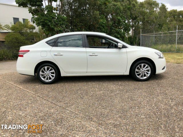 2013 Nissan Pulsar ST B17 Sedan - photo 2 of 11