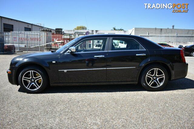 2009 Chrysler 300C  MY2009 Sedan - photo 5 of 13