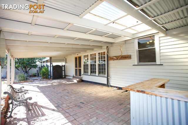 15 Bowden Street HORSHAM VIC 3400