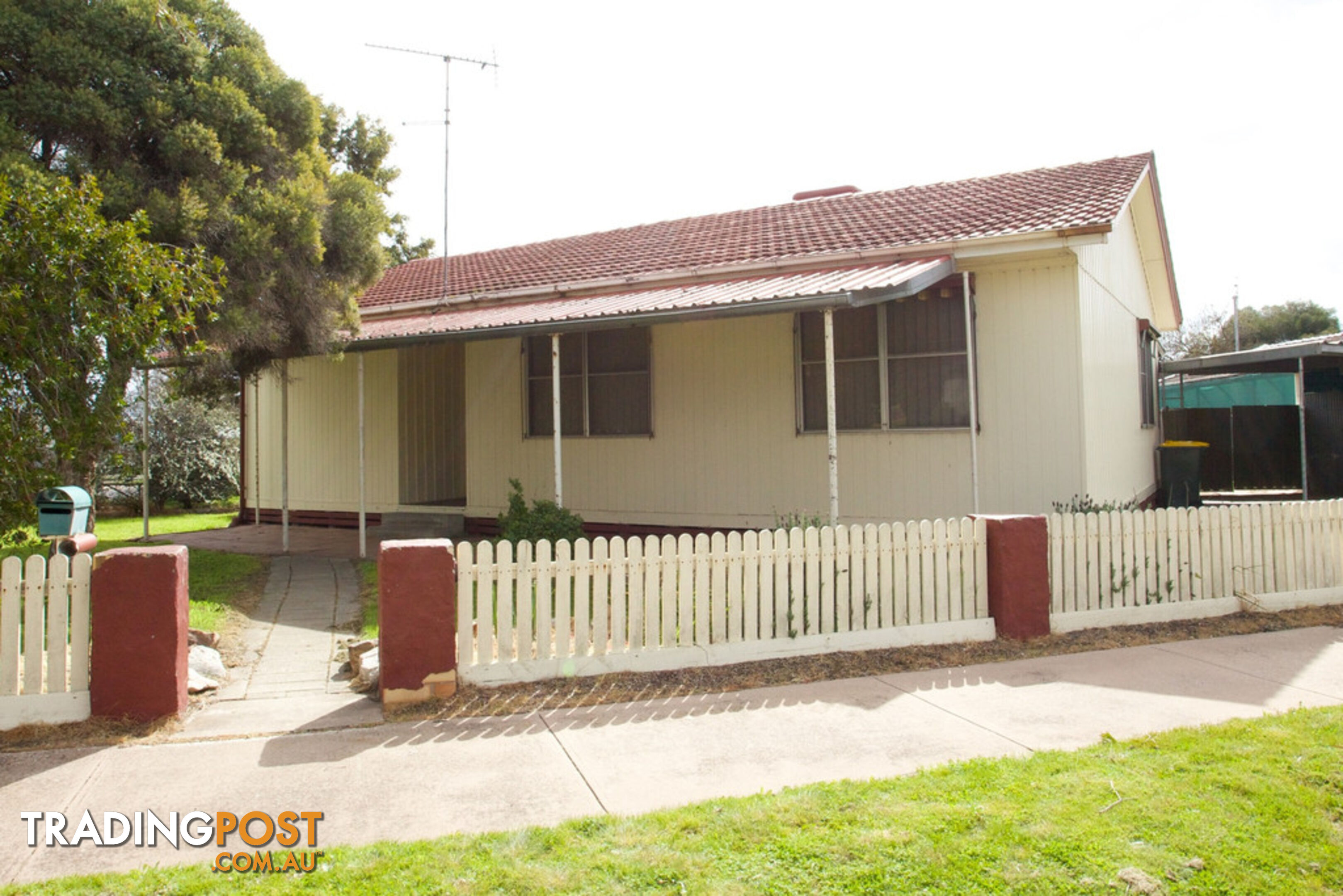 12 Bleakley Street HORSHAM VIC 3400