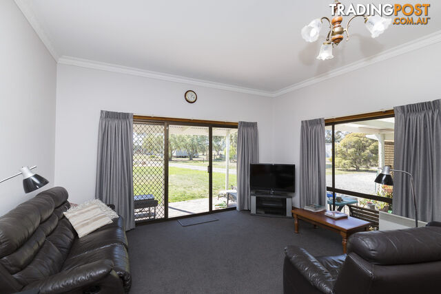 205 Heards Road RIVERSIDE VIC 3401