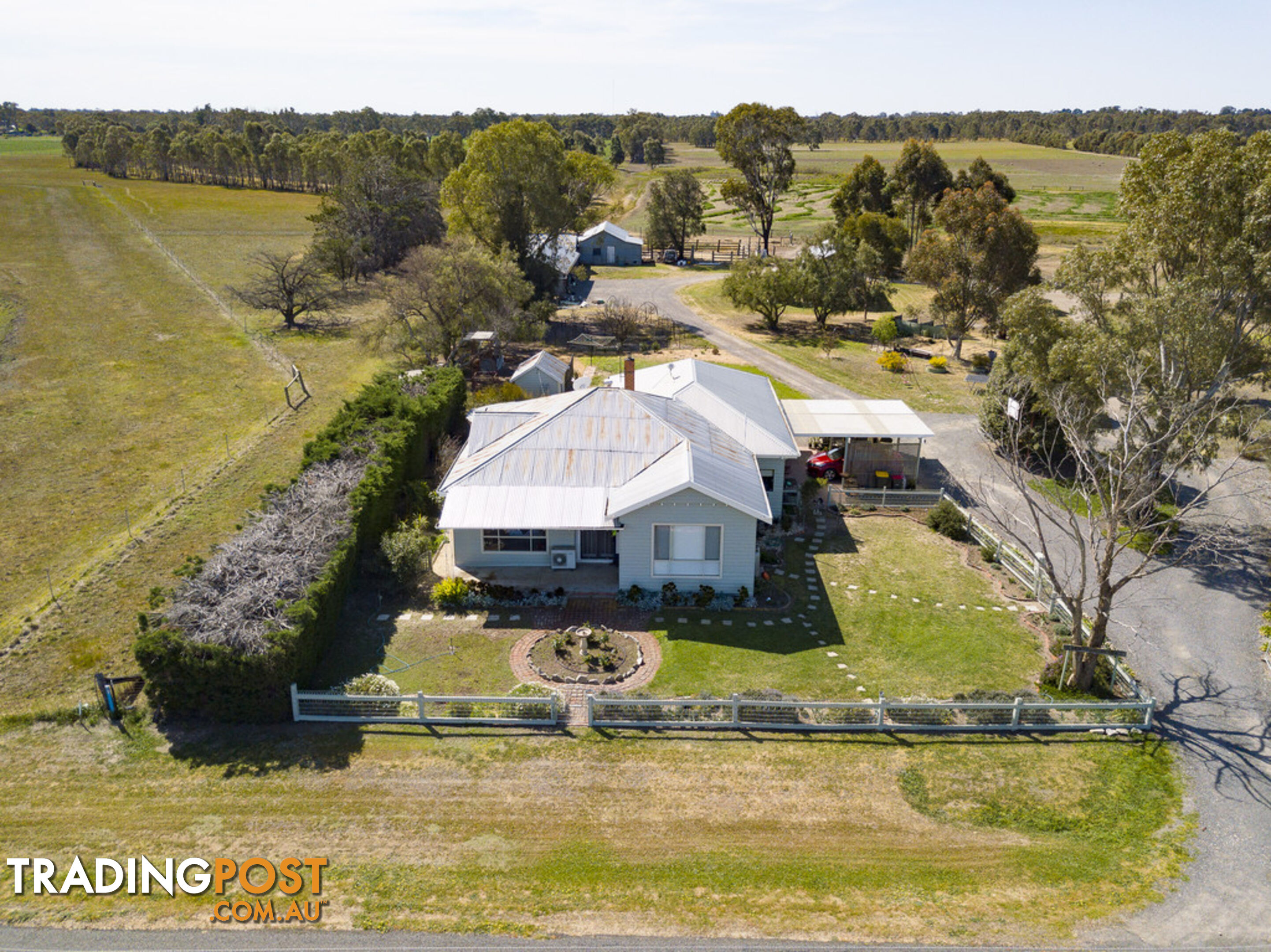 205 Heards Road RIVERSIDE VIC 3401