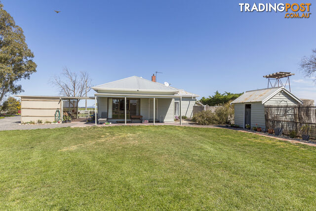 205 Heards Road RIVERSIDE VIC 3401