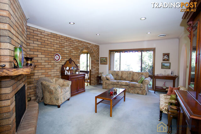 12 Burgess Street HORSHAM VIC 3400