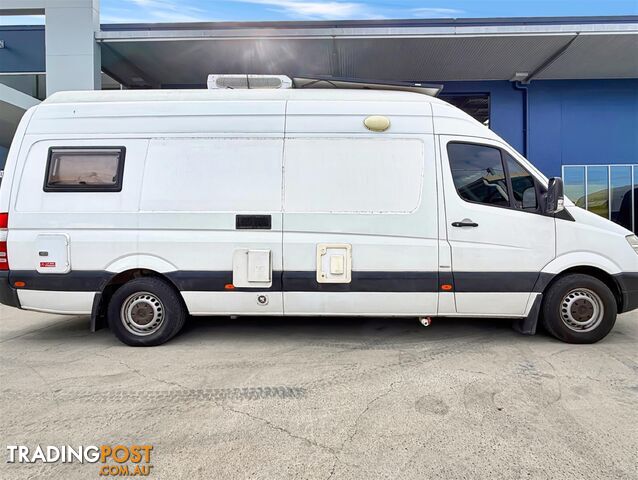 2013 MERCEDES SPRINTER MOTORHOME - photo 3 of 20