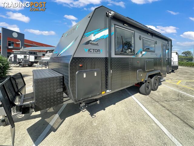 2024 VICTORY CARAVANS TROPHY CARAVAN 22' SIDE CLUB