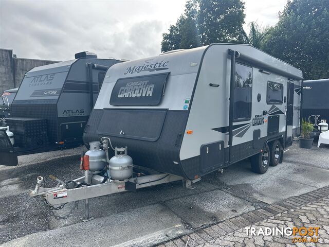2016 MAJESTIC GAROOVA CARAVAN 19'6"