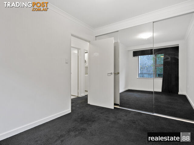 52/118 Mounts Bay Road PERTH WA 6000