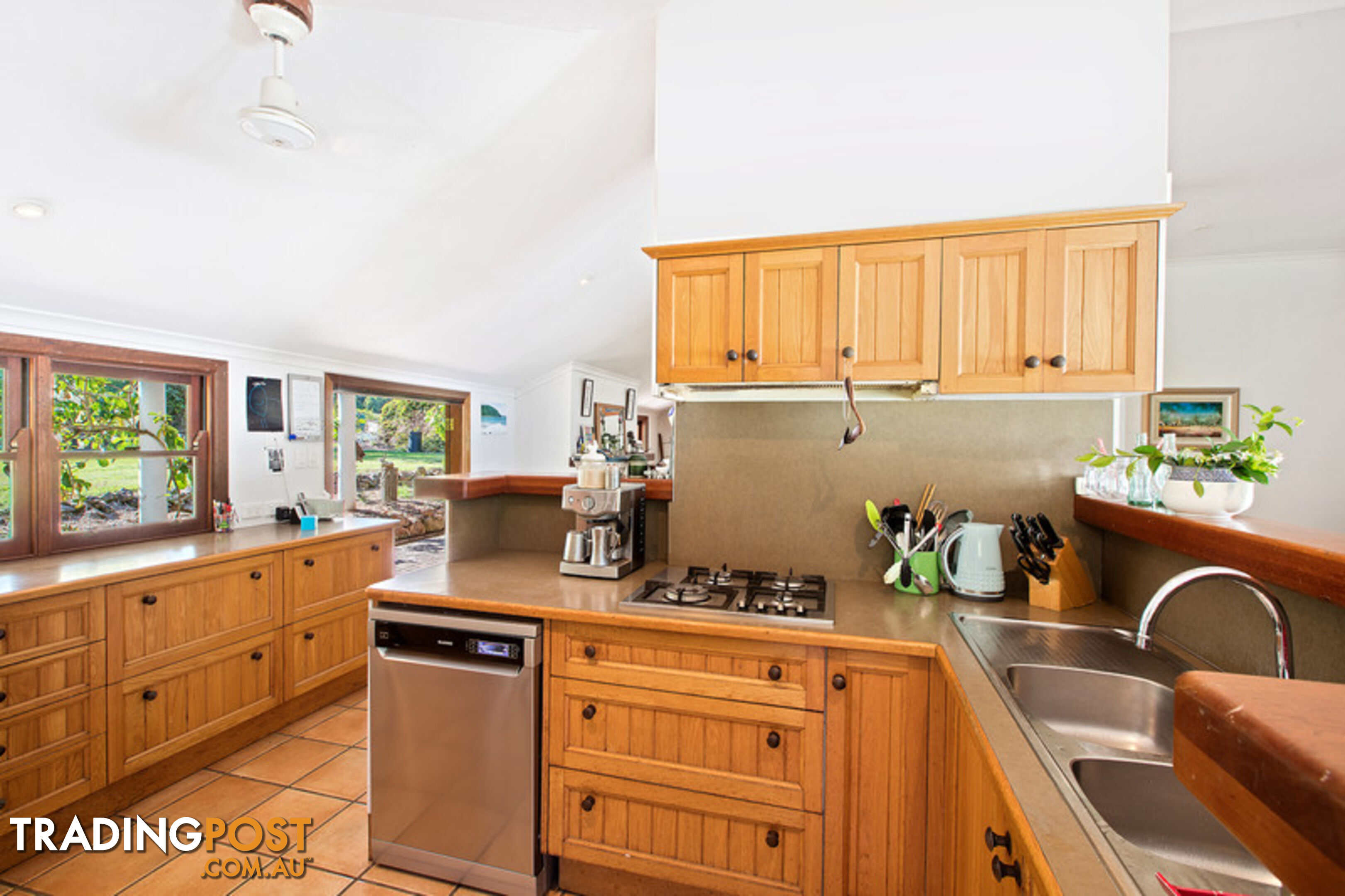 53 Shrapnel Road COOLOOLABIN QLD 4560