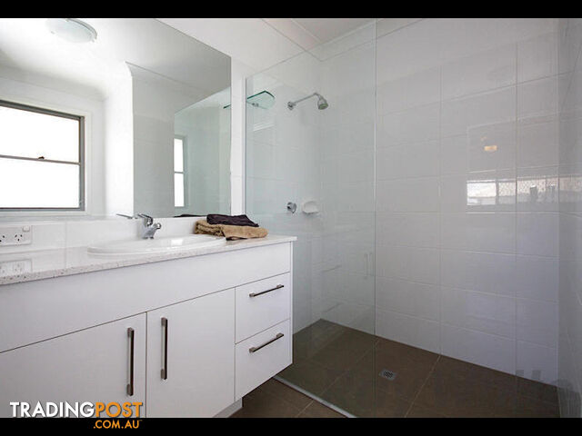 16/51 River Road BUNDAMBA QLD 4304