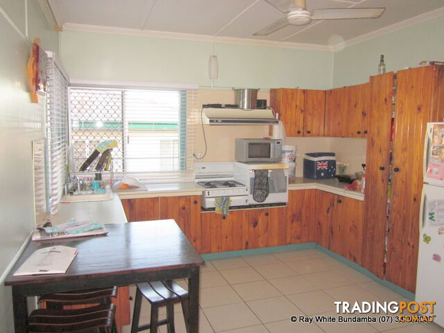 1 Wearne Street BOOVAL QLD 4304