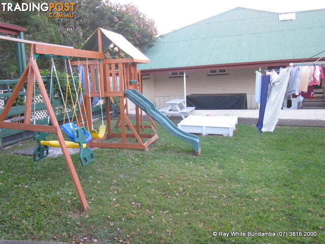 1 Wearne Street BOOVAL QLD 4304