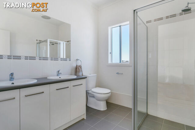 11A Ozone Street VICTOR HARBOR SA 5211